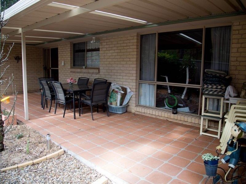 42 Bellbird Drive, Malua Bay NSW 2536