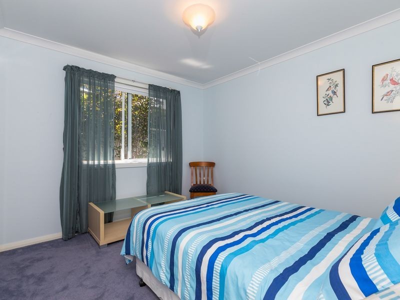 12 Vince Place, Malua Bay NSW 2536