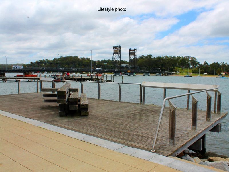 19 Clyde Street, Batemans Bay NSW 2536