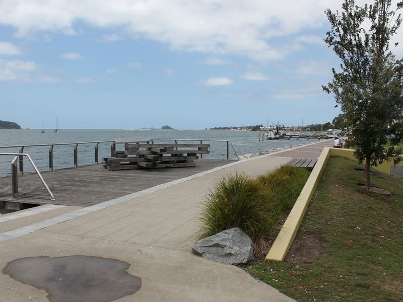 19 Clyde Street, Batemans Bay NSW 2536