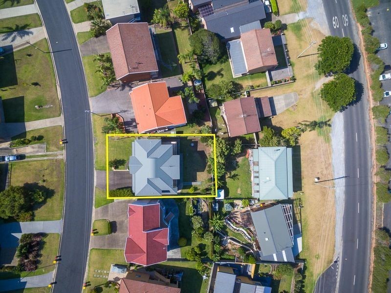 12 Moorong Crescent, Malua Bay NSW 2536