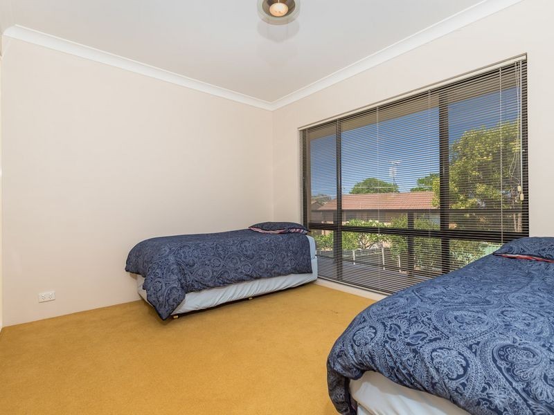 12 Moorong Crescent, Malua Bay NSW 2536