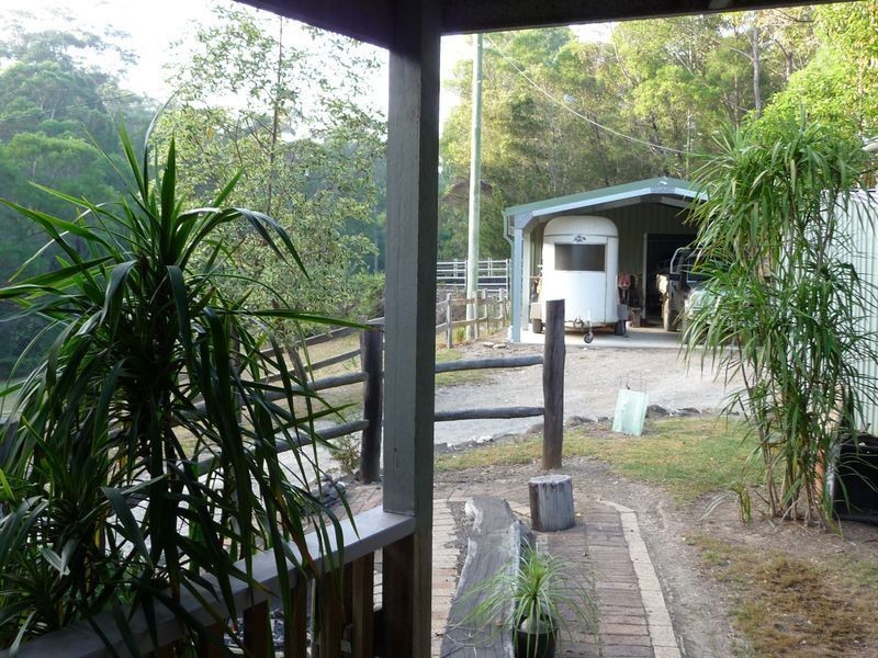 32 Grandfathers Gully Road, Lilli Pilli NSW 2536