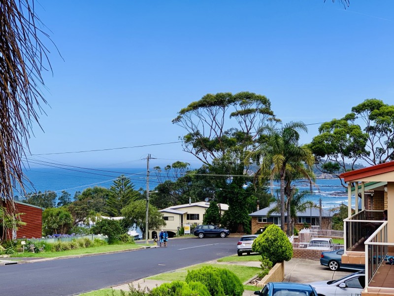 9 Nioka Avenue, Malua Bay NSW 2536