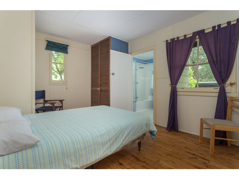 8 Miller Avenue, Rosedale NSW 2536