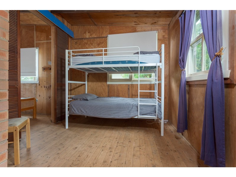 8 Miller Avenue, Rosedale NSW 2536