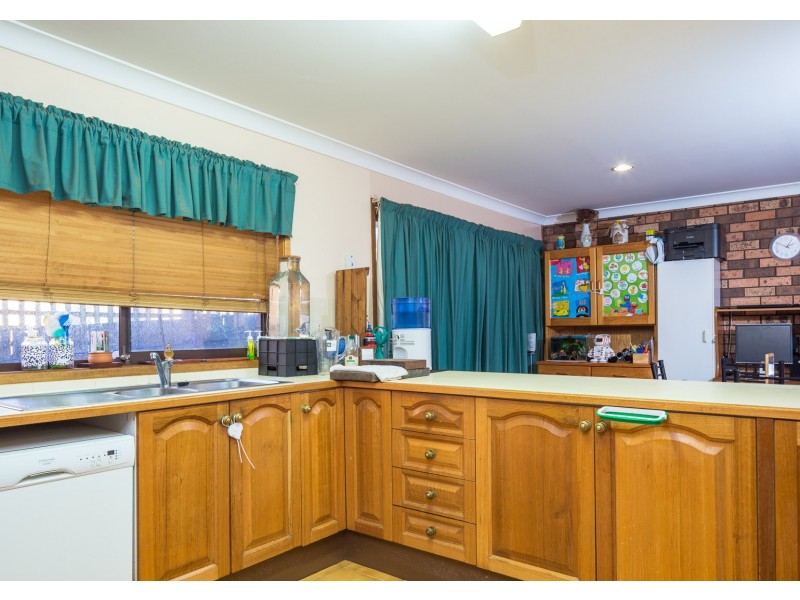 6 Timber Way, Surf Beach NSW 2536