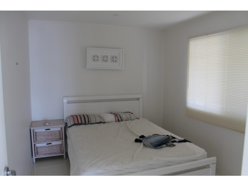 40 Tallawang Avenue, Malua Bay NSW 2536