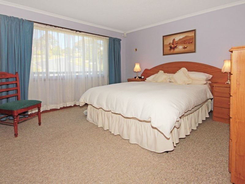 2 Wimbin Ave, Malua Bay NSW 2536