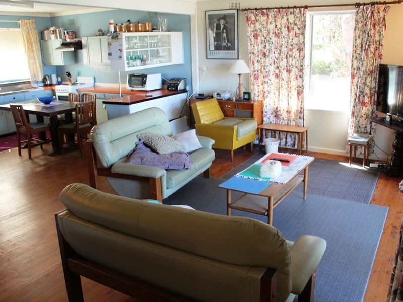 34 Tallawang Avenue, Malua Bay NSW 2536