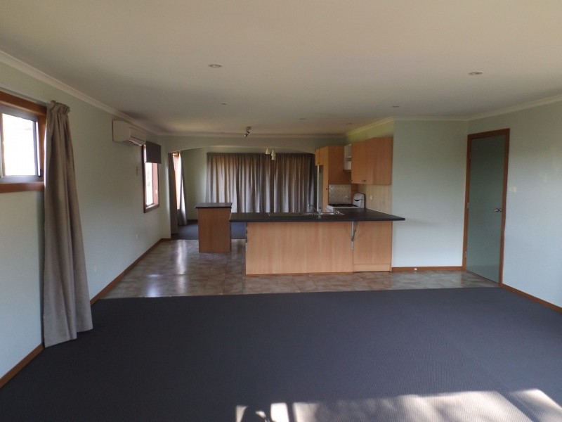 2 Wimbin Avenue, Malua Bay NSW 2536