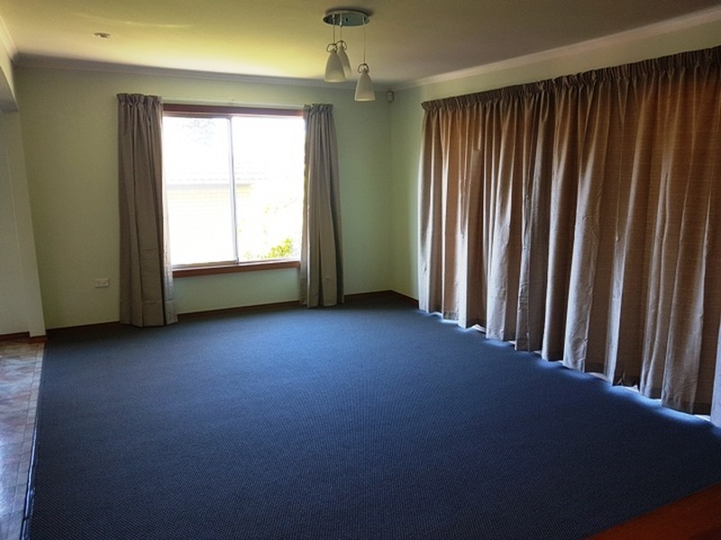 2 Wimbin Avenue, Malua Bay NSW 2536