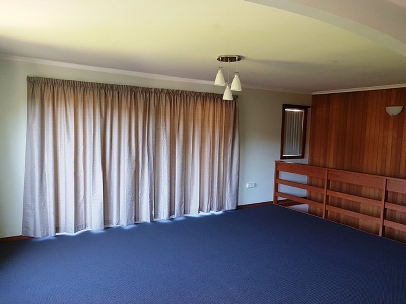 2 Wimbin Avenue, Malua Bay NSW 2536