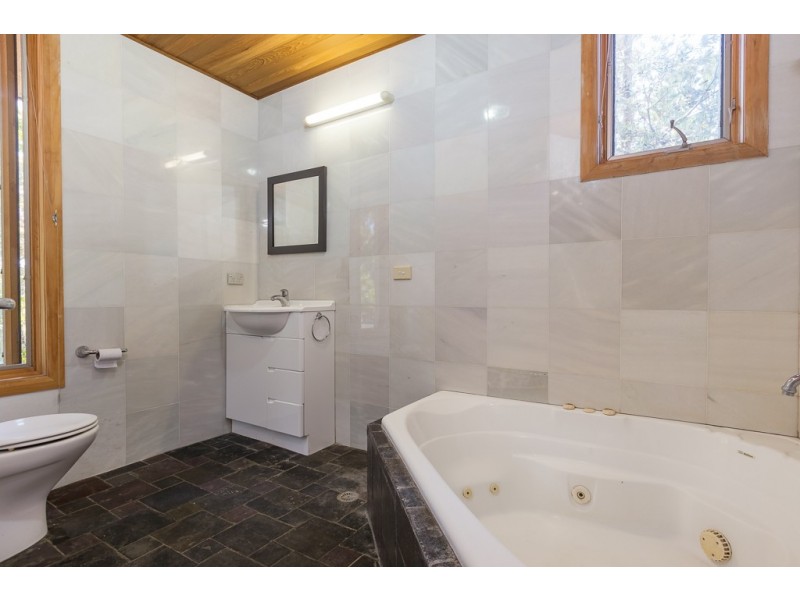 35A Burri Point Road, Guerilla Bay NSW 2536