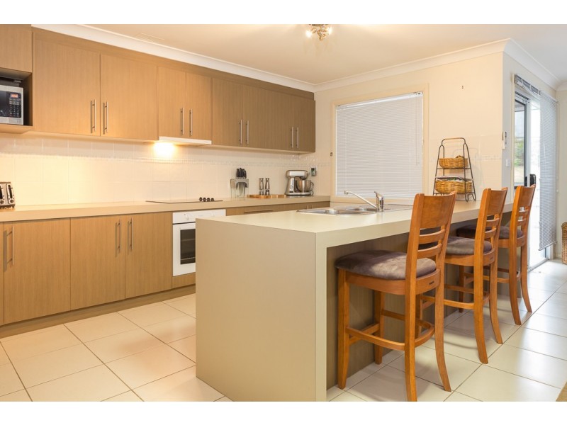 19B Johnson Place, Surf Beach NSW 2536