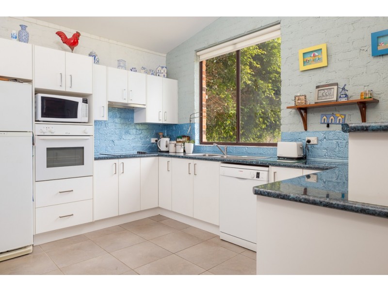 23 Illabunda Drive, Malua Bay NSW 2536