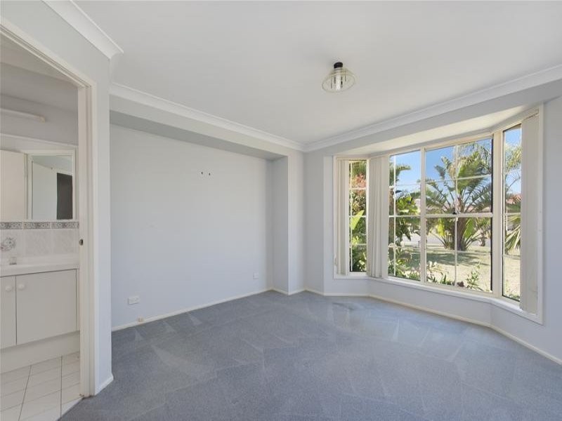 6 Belbowrie Parade, Maloneys Beach NSW 2536