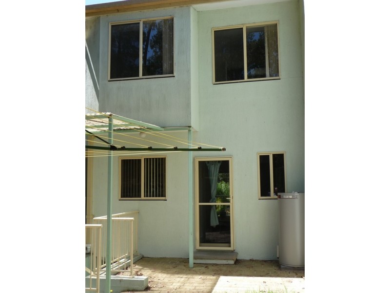Unit 4/64 Cook Avenue, Surf Beach NSW 2536