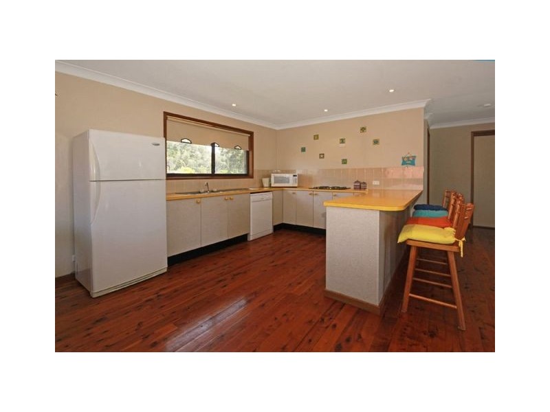 16 Endeavour Ave, Lilli Pilli NSW 2536