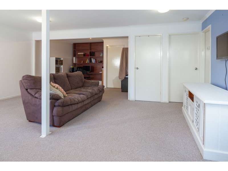 21 Merriwee Avenue, Malua Bay NSW 2536