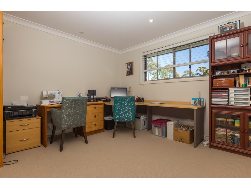 1 Warragai Place, Malua Bay NSW 2536