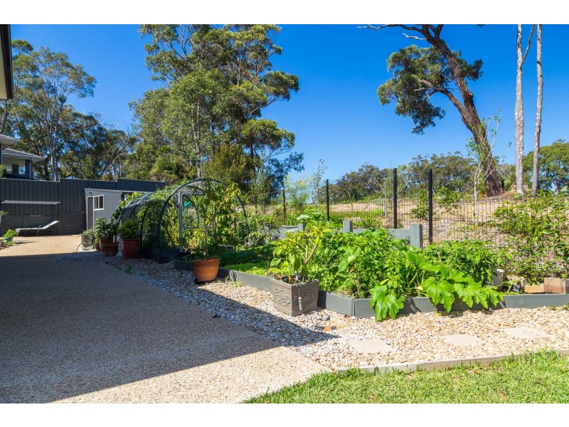 1 Warragai Place, Malua Bay NSW 2536