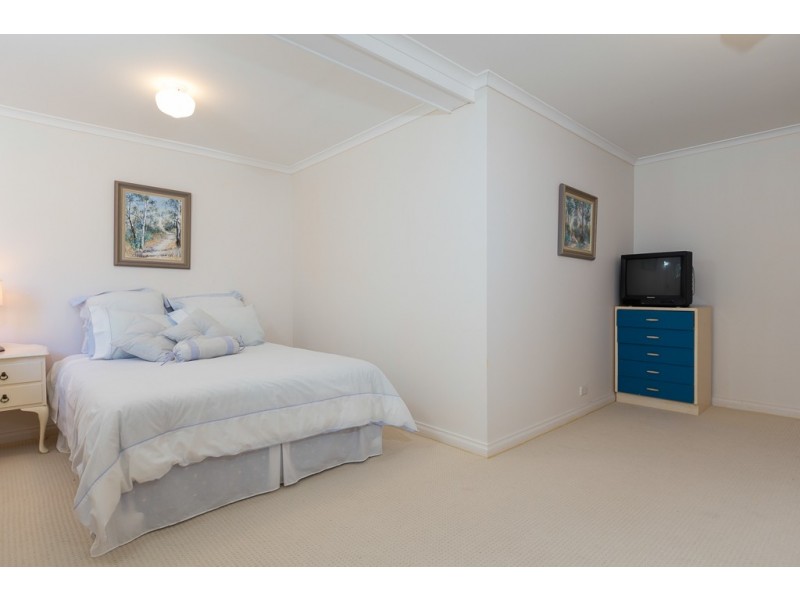 71 Tallawang Avenue, Malua Bay NSW 2536