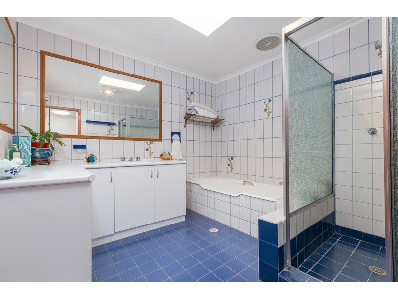 71 Tallawang Avenue, Malua Bay NSW 2536