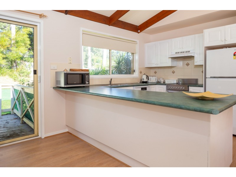 26 Warragai Place, Malua Bay NSW 2536
