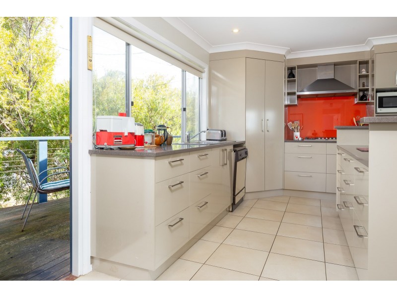 113 Tallawang Avenue, Malua Bay NSW 2536