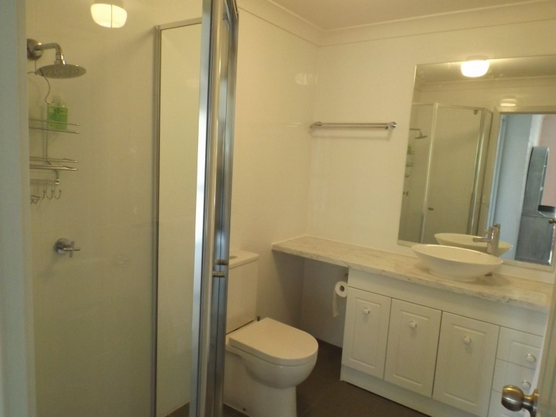 10 Waroo Crescent, Malua Bay NSW 2536