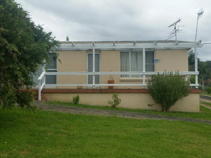 9 Moorong Crescent, Malua Bay NSW 2536