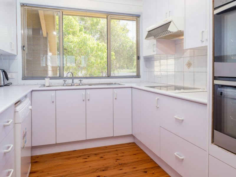 46 Iluka Avenue, Malua Bay NSW 2536