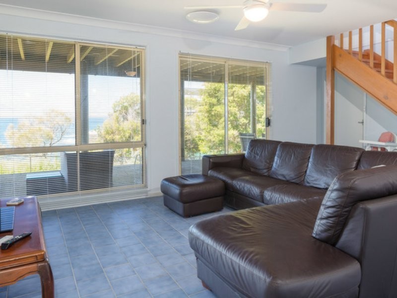 46 Iluka Avenue, Malua Bay NSW 2536