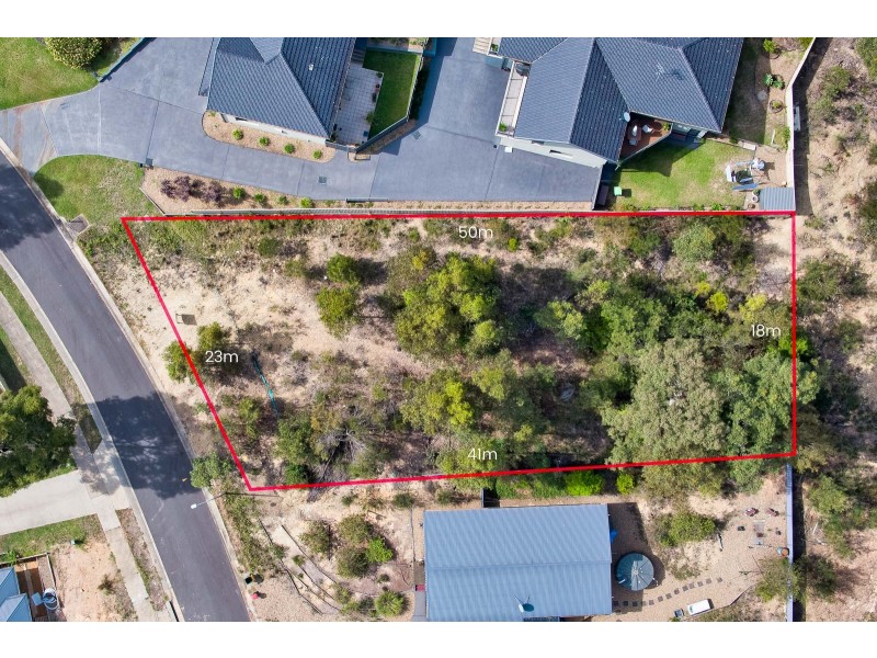 4 Vince Place, Malua Bay NSW 2536