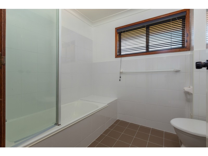2/724-726 Beach Road, Surf Beach NSW 2536
