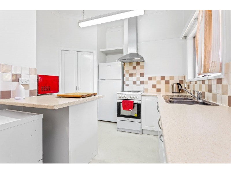 2 Church Street, Moruya NSW 2537