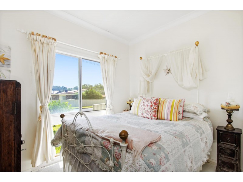 46 Tasman Street, Surf Beach NSW 2536
