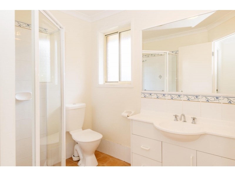 27 Maluka Avenue, Moruya NSW 2537