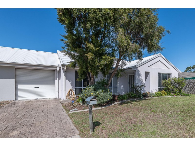 6 Suzanne Way, Broulee NSW 2537