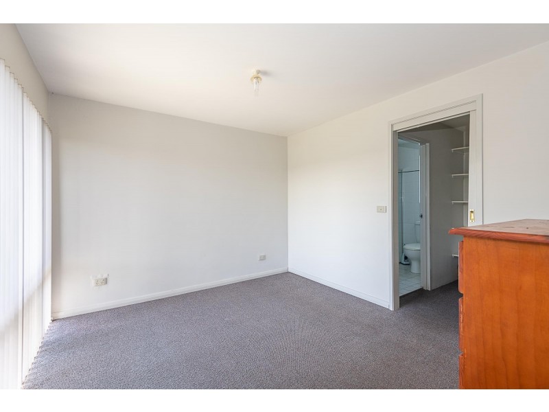 6 Suzanne Way, Broulee NSW 2537