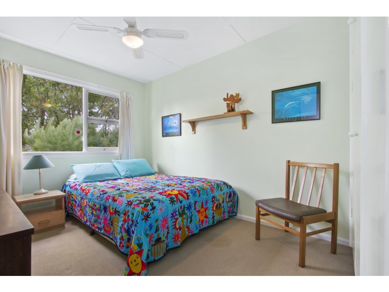 11 Banksia Street, Broulee NSW 2537