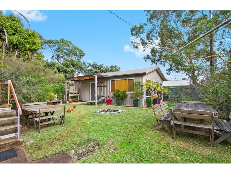 11 Banksia Street, Broulee NSW 2537