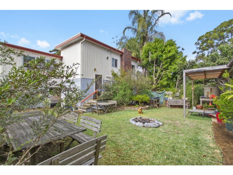 11 Banksia Street, Broulee NSW 2537