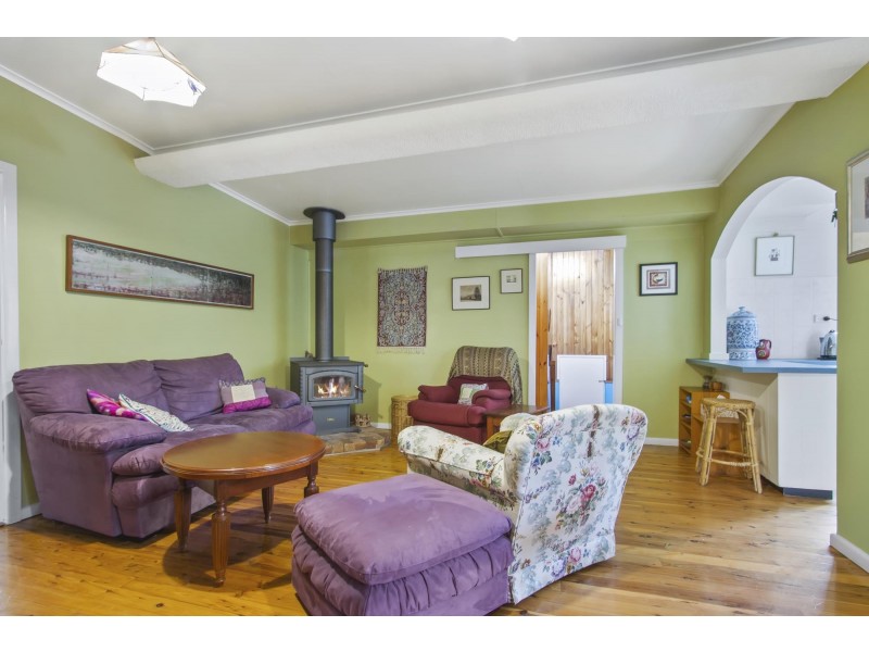 11 Banksia Street, Broulee NSW 2537