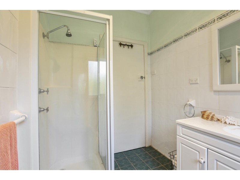 16 Campbell Street, Moruya NSW 2537