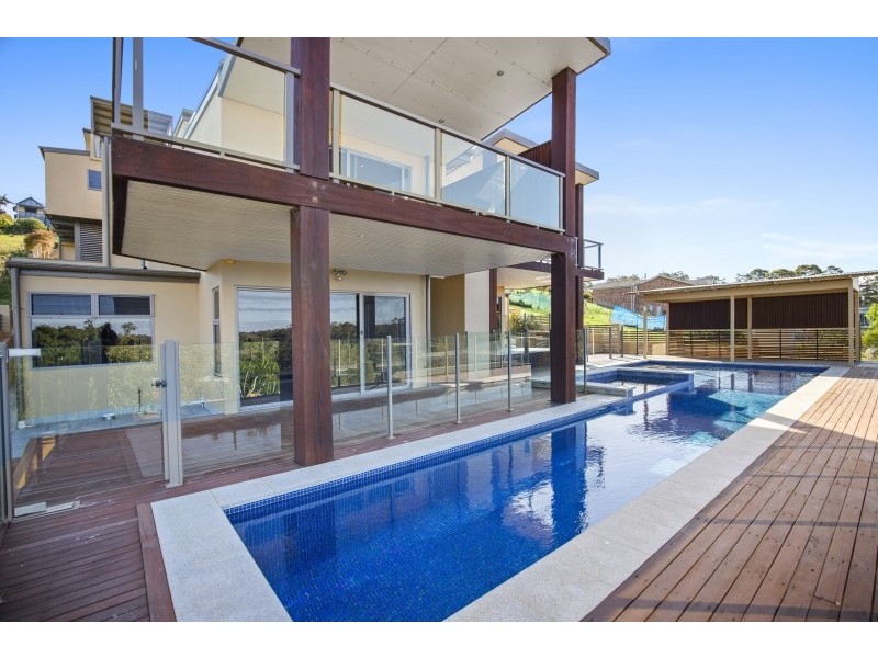 21 Mary Place, Long Beach NSW 2536