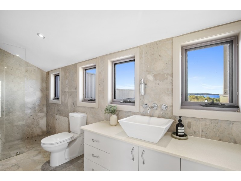 21 Mary Place, Long Beach NSW 2536