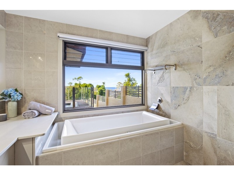 21 Mary Place, Long Beach NSW 2536