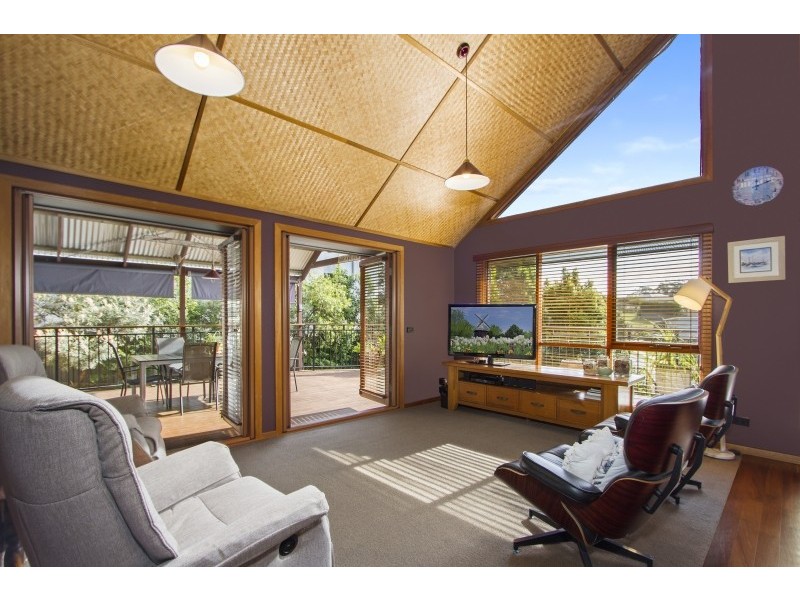 19 Michener Court, Long Beach NSW 2536